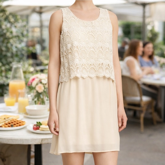 bobeau Dresses & Skirts - BOBEAU CROCHETED LACE POPOVER DRESS ~ NWT